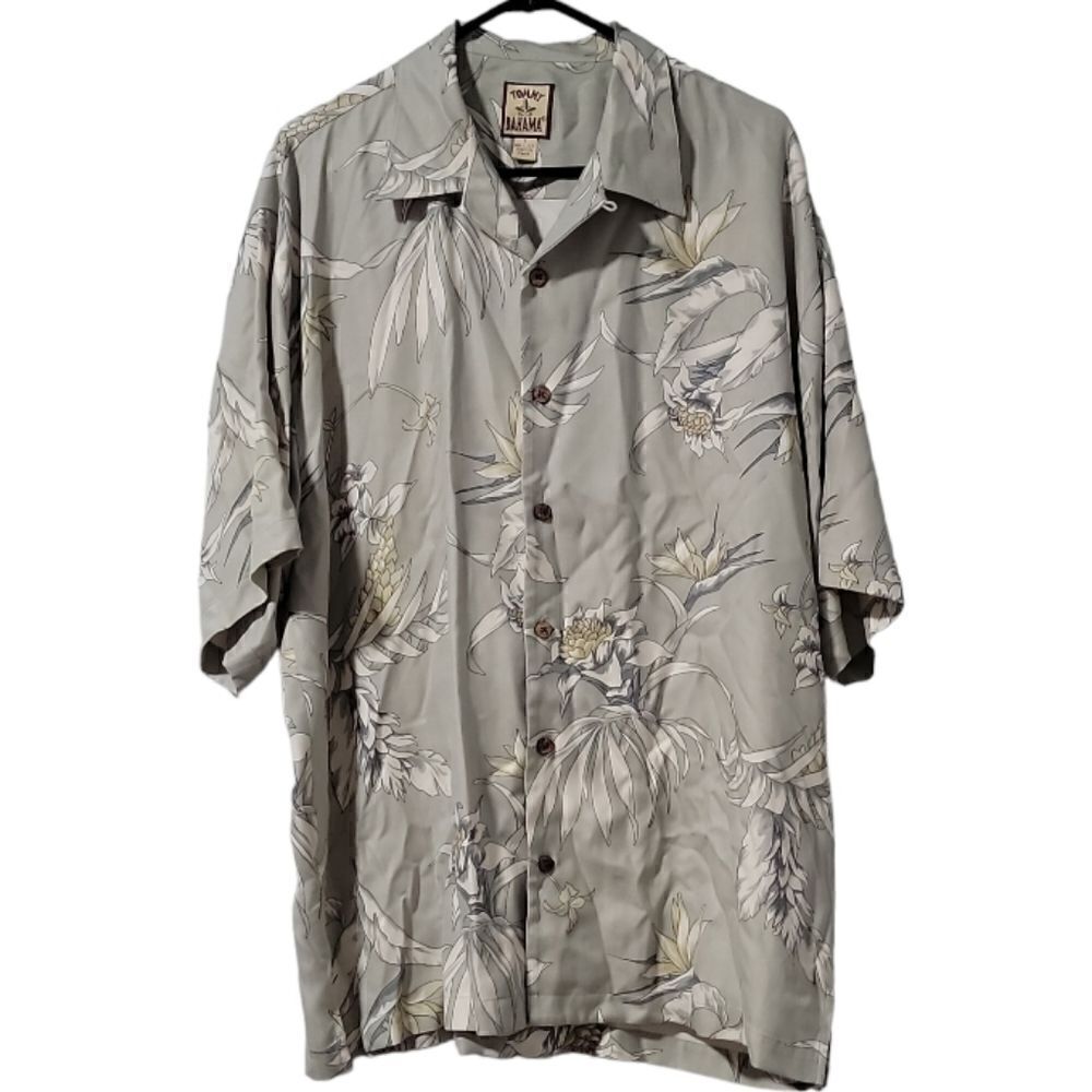 TOMMY BAHAMA 100% Silk Shirt